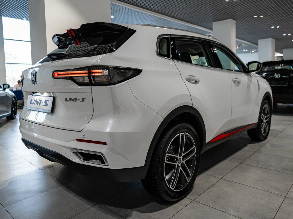Changan UNI-S/CS55Plus - Изображение №3