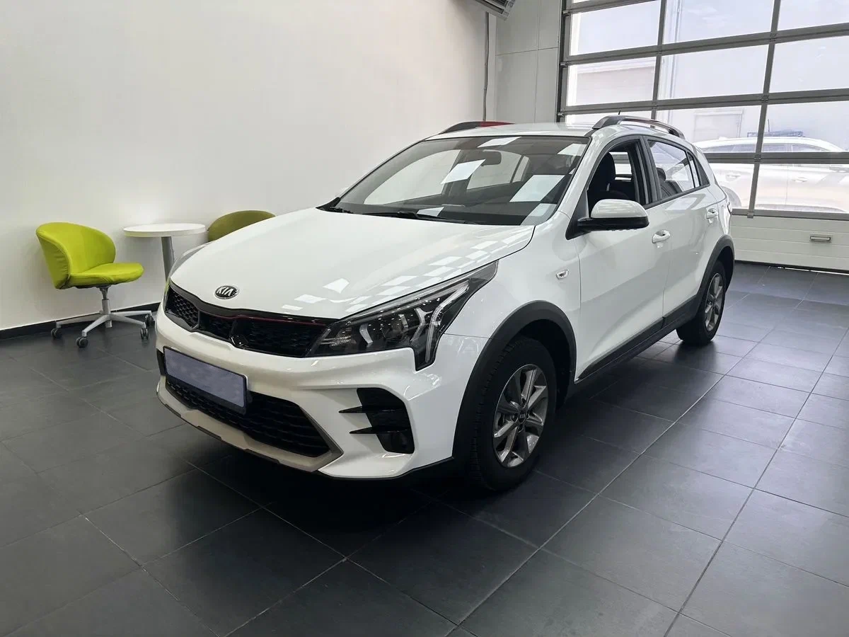Купить KIA Rio X в вашем городе