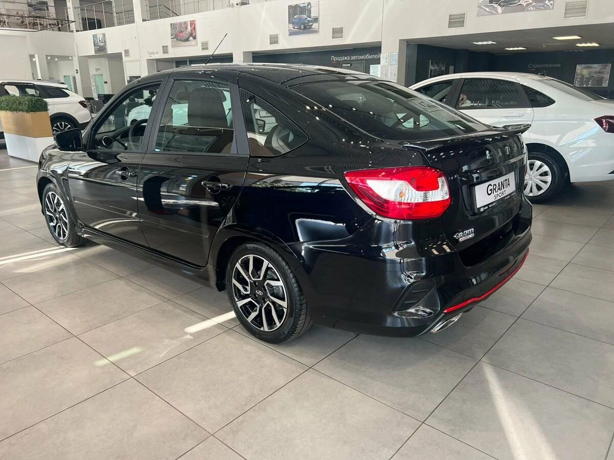 Новый авто Lada Granta Sportline Лифтбек в кредит