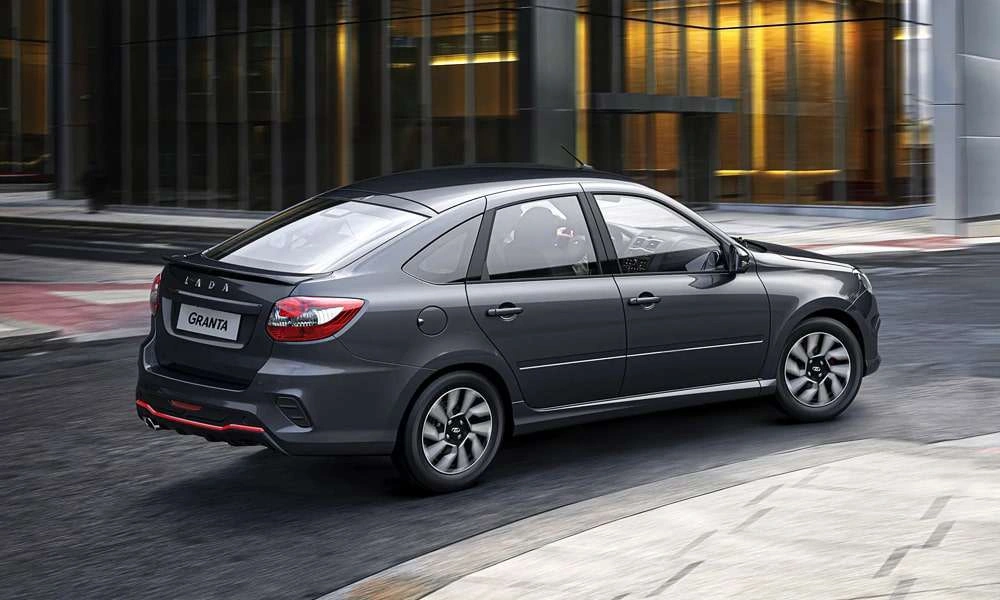 Lada Granta Sportline Лифтбек - Изображение №5